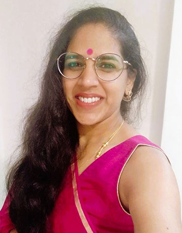 Dr Chaarvi Murari